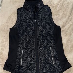 Women's Quilted Black Performance Vest